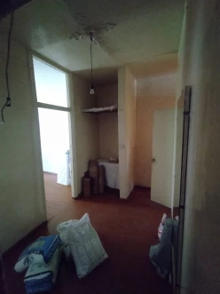 Satılır yeni tikili 2 otaqlı 60 m², İnşaatçılar m.-4