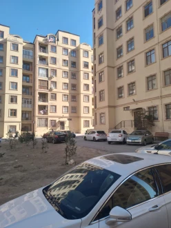 Satılır yeni tikili 2 otaqlı 41 m²,  Masazır-3