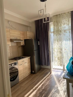 İcarə yeni tikili 3 otaqlı 85 m²,  İnşaatçılar m.-7