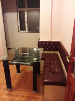 İcarə köhnə tikili 2 otaqlı 60 m²,  İnşaatçılar m.-11
