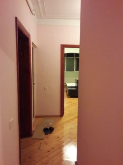 İcarə köhnə tikili 2 otaqlı 60 m²,  İnşaatçılar m.-7