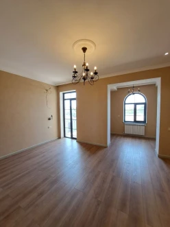 Satılır ev/villa 5 otaqlı 210 m², Mərdəkan q.-17