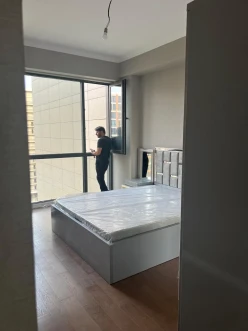 Satılır yeni tikili 3 otaqlı 120 m²,  İnşaatçılar m.-8