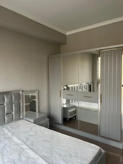 Satılır yeni tikili 3 otaqlı 120 m²,  İnşaatçılar m.-3