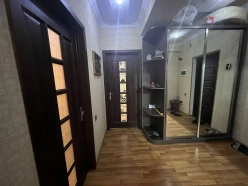 Satılır yeni tikili 3 otaqlı 80 m², İnşaatçılar m.-11