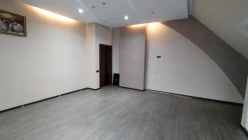 İcarə ofis 4 otaqlı 230 m², İnşaatçılar m.-6