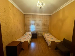 Satılır yeni tikili 2 otaqlı 60 m², İnşaatçılar m.-6