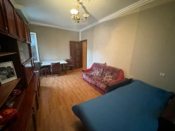 Satılır yeni tikili 2 otaqlı 60 m², İnşaatçılar m.-10