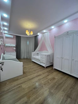 Satılır yeni tikili 3 otaqlı 155 m²,  Gənclik m.-7