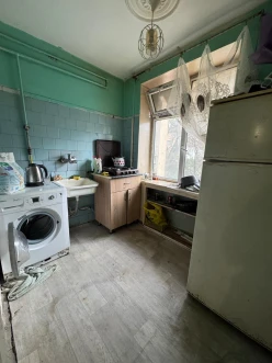 Satılır köhnə tikili 1 otaqlı 40 m²,  İnşaatçılar m.-6