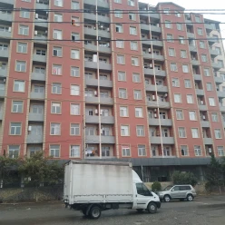 Satılır yeni tikili 2 otaqlı 51 m²,  Masazır-5