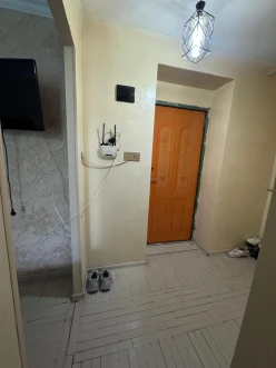 Satılır köhnə tikili 1 otaqlı 40 m²,  İnşaatçılar m.-9