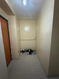 Satılır köhnə tikili 1 otaqlı 40 m²,  İnşaatçılar m.-10