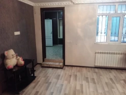 Satılır ev/villa 3 otaqlı 80 m²,  Azadlıq prospekti m.-7