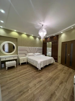 Satılır yeni tikili 3 otaqlı 155 m²,  Gənclik m.-5