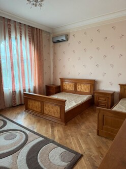 İcarə obyekt 300 m²,  Qəbələ-4