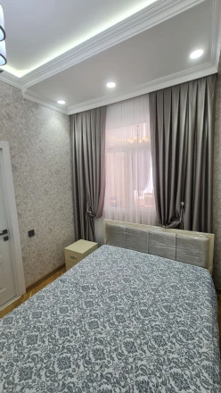 Satılır yeni tikili 2 otaqlı 55 m², İnşaatçılar m.-5