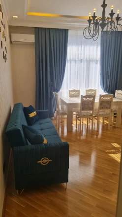 Satılır yeni tikili 2 otaqlı 55 m², İnşaatçılar m.-11