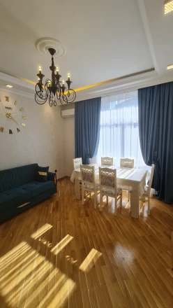 Satılır yeni tikili 2 otaqlı 55 m², İnşaatçılar m.-10