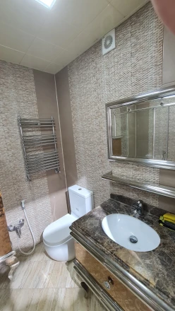 Satılır yeni tikili 2 otaqlı 55 m², İnşaatçılar m.-3