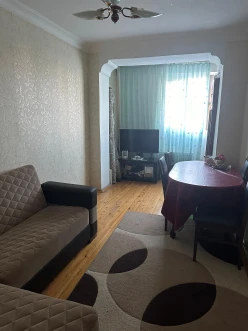 Satılır köhnə tikili 2 otaqlı 40 m², Nəriman Nərimanov m.-13