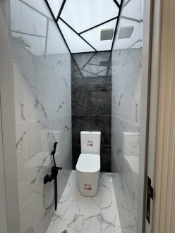 Satılır köhnə tikili 4 otaqlı 110 m²,  Həzi Aslanov m.-12