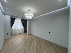 Satılır köhnə tikili 4 otaqlı 110 m²,  Həzi Aslanov m.-9