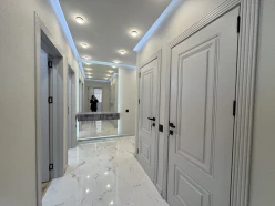 Satılır köhnə tikili 4 otaqlı 110 m²,  Həzi Aslanov m.-10