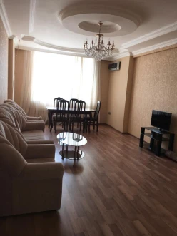 Satılır yeni tikili 3 otaqlı 130 m², Yasamal r.