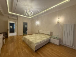İcarə yeni tikili 4 otaqlı 180 m²,  Ağ şəhər-5