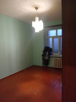 İcarə köhnə tikili 3 otaqlı 70 m²,  Bakıxanov-2