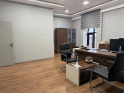 İcarə ofis 14 otaqlı 1100 m²,  Nəsimi-7