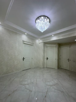 İcarə yeni tikili 3 otaqlı 150 m²,  Şah İsmayıl Xətai m.-12