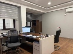 İcarə ofis 14 otaqlı 1100 m²,  Nəsimi-6