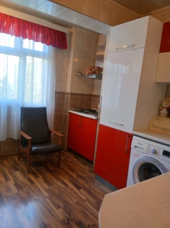 Satılır köhnə tikili 3 otaqlı 90 m²,  Nəriman Nərimanov m.-8