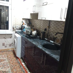 Satılır köhnə tikili 4 otaqlı 90 m²,  Yeni Günəşli-9