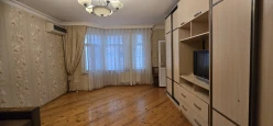 Satılır yeni tikili 2 otaqlı 68 m²,  Həzi Aslanov m.-3