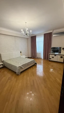 İcarə yeni tikili 3 otaqlı 120 m²,  28 May m.-4