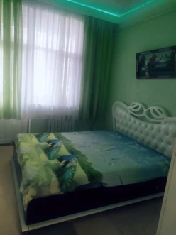 İcarə yeni tikili 3 otaqlı 100 m²,  Neftçilər m.-6