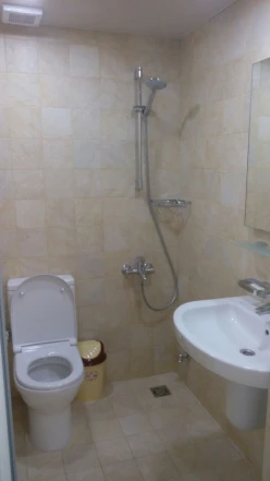 İcarə yeni tikili 3 otaqlı 120 m²,  Elmlər Akademiyası m.-8