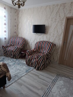 İcarə köhnə tikili 2 otaqlı 45 m²,  Əhmədli m.-2