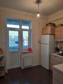 Satılır yeni tikili 3 otaqlı 85 m², İnşaatçılar m.-5 Satılır yeni tikili 3 otaqlı 85 m², İnşaatçılar m.-5
