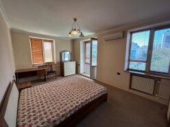 İcarə köhnə tikili 2 otaqlı 55 m², 28 May m.-5 İcarə köhnə tikili 2 otaqlı 55 m², 28 May m.-5