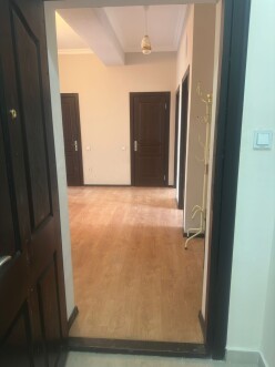 Satılır yeni tikili 4 otaqlı 100 m²,  Hövsan-2