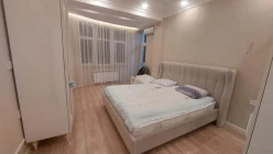 Satılır yeni tikili 3 otaqlı 130 m², Azadlıq prospekti m.-10