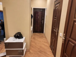 İcarə yeni tikili 2 otaqlı 68 m²,  Həzi Aslanov m.-8