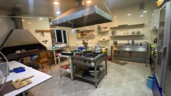 Satılır obyekt 200 m²,  Bakıxanov-3