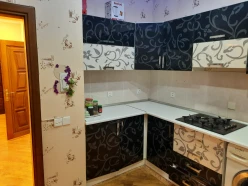 İcarə yeni tikili 2 otaqlı 68 m²,  Həzi Aslanov m.-7