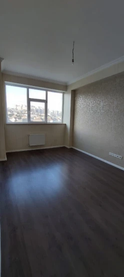 Satılır yeni tikili 1 otaqlı 35 m², İnşaatçılar m.-6