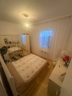 Satılır ev/villa 3 otaqlı 81 m², Binə q.-5